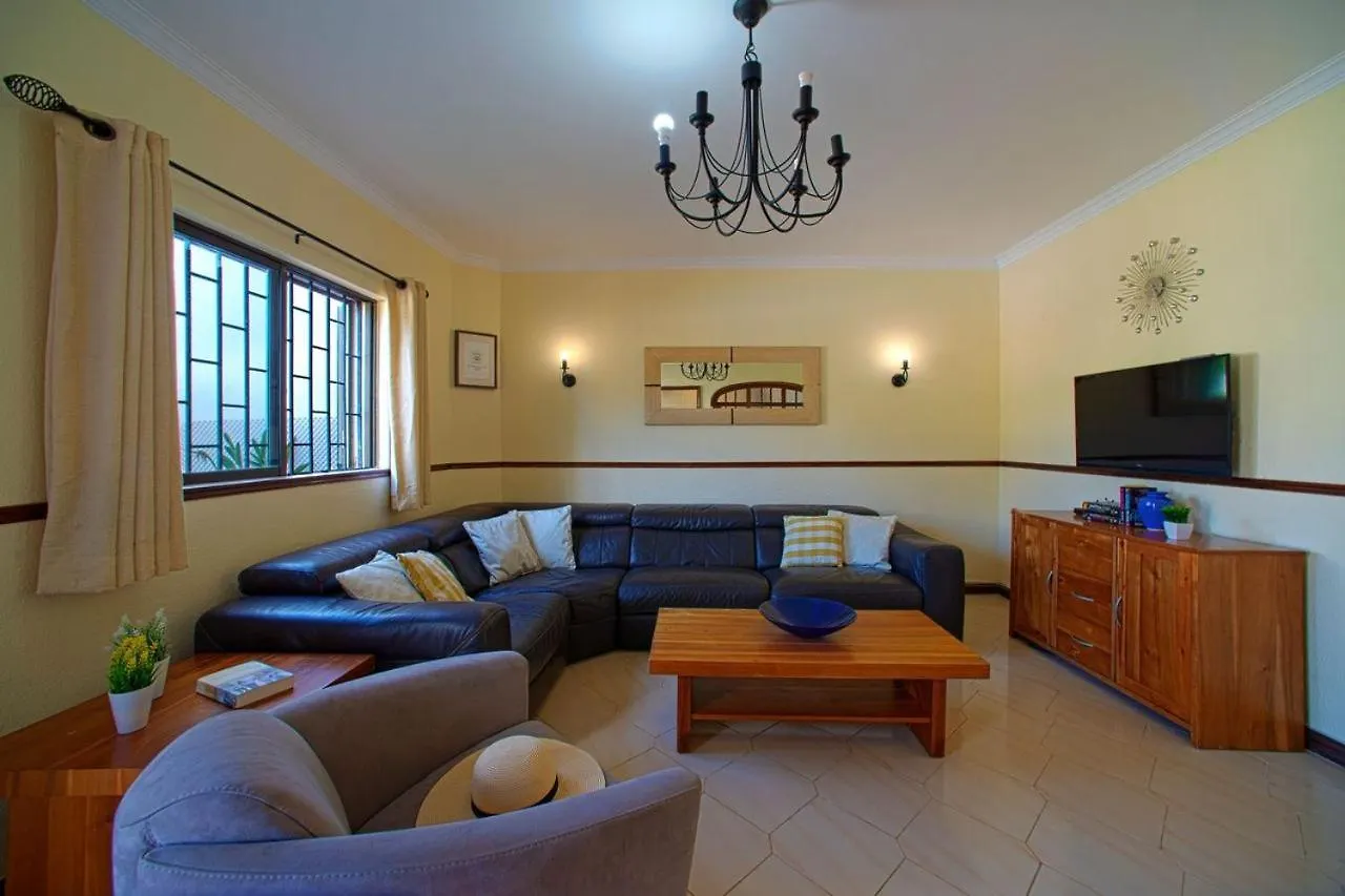 2 Bed Ground Floor Apartment In Vilamoura
